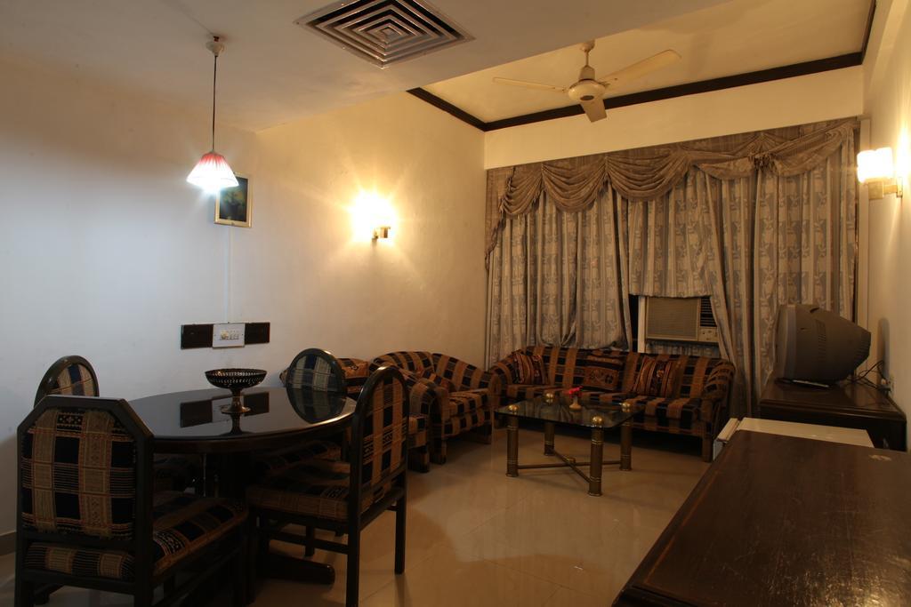 Hotel Jammu Ashok Quarto foto