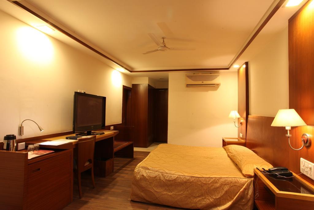 Hotel Jammu Ashok Quarto foto