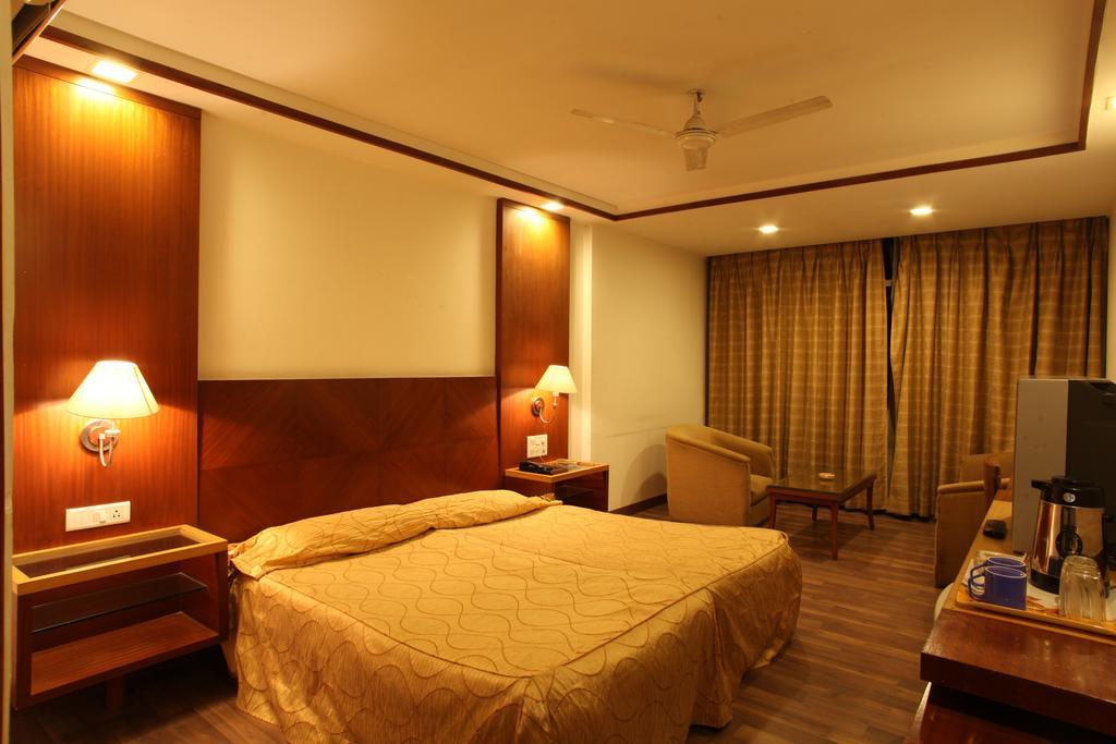 Hotel Jammu Ashok Exterior foto