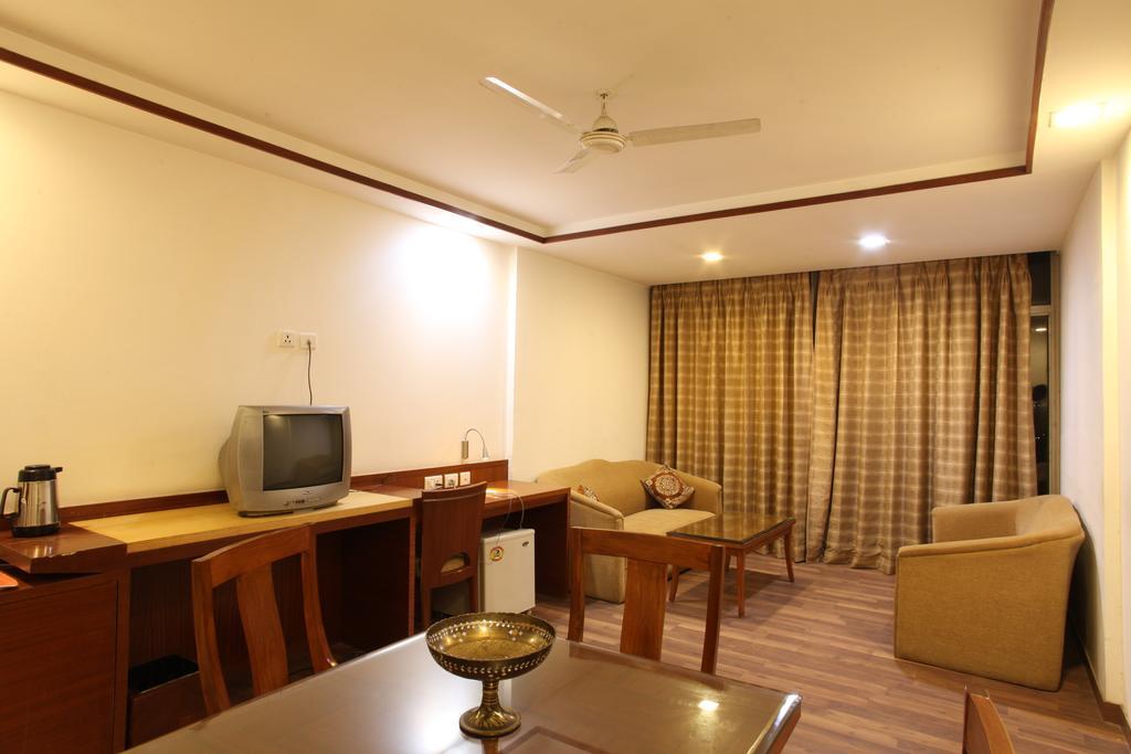 Hotel Jammu Ashok Quarto foto